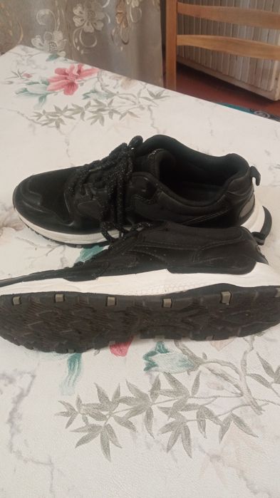 Мужские кросовки б/у