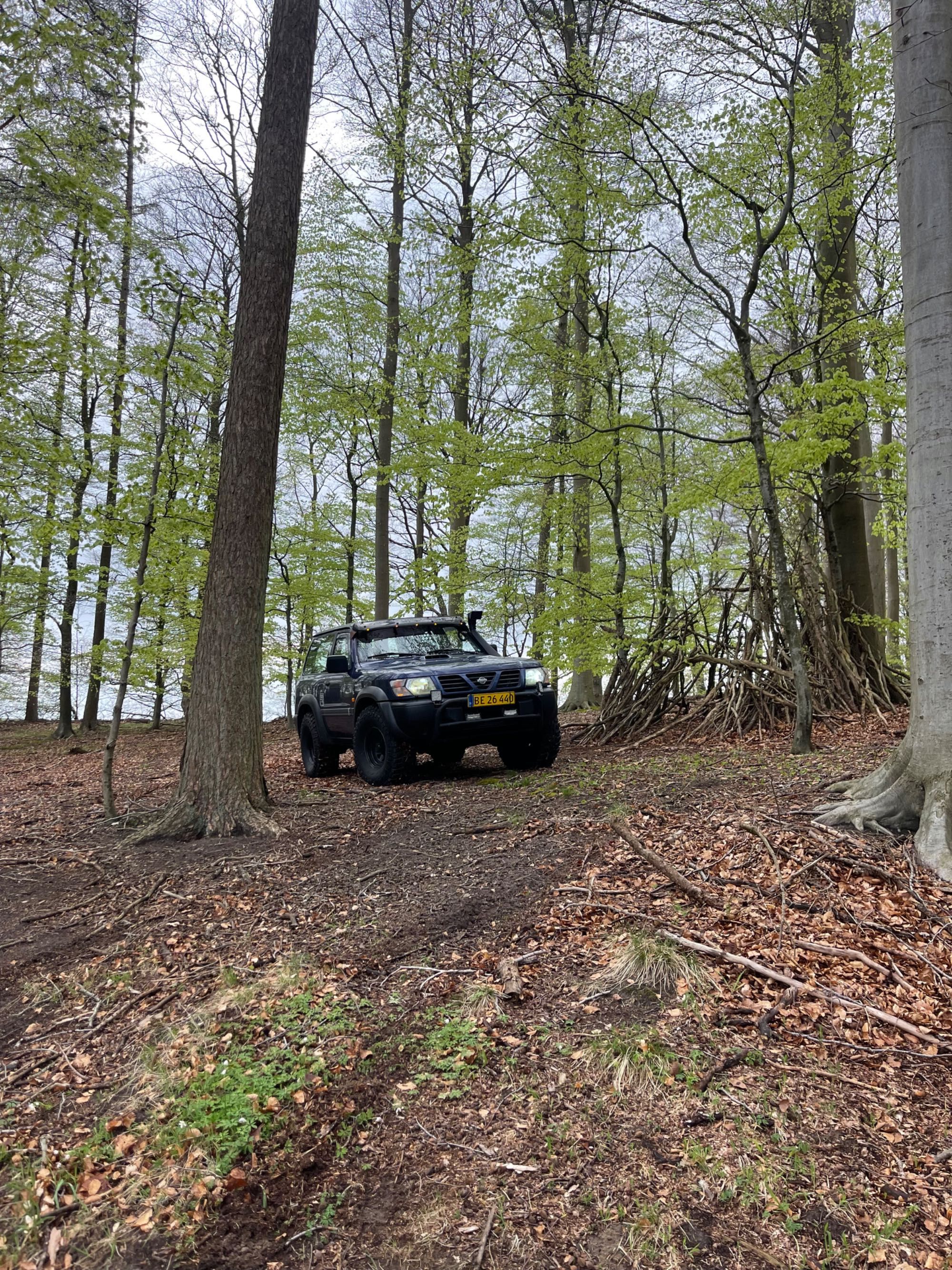 Nissan Patrol SUV (Y61) 1999