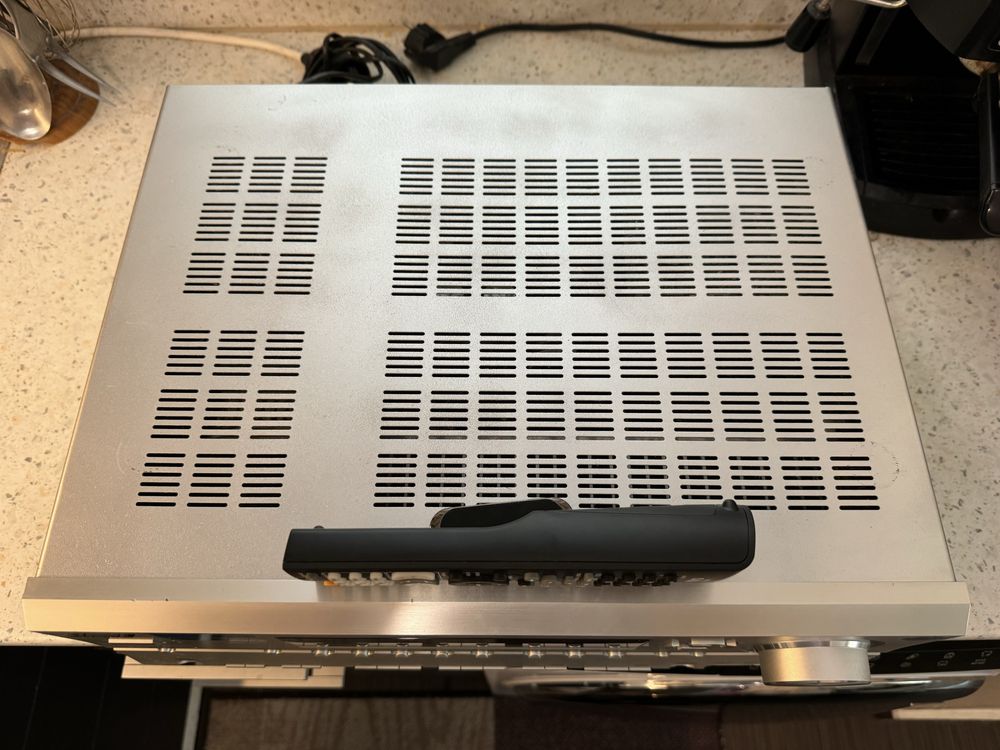 Onkyo TX-SR674e resiver