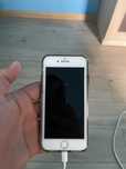 Se vinde iphone 8 !!