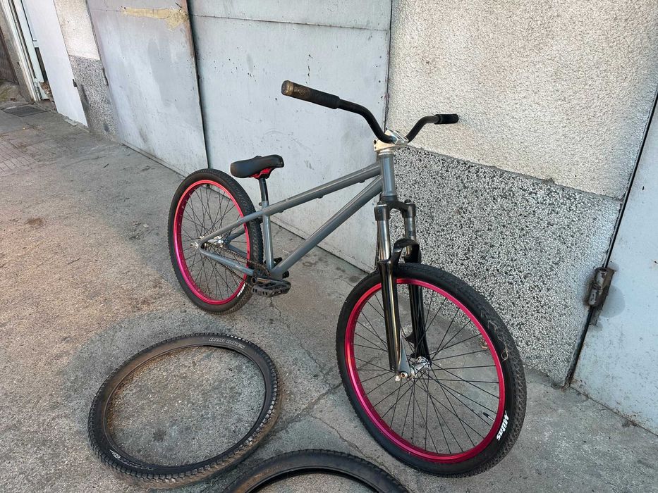 Стрийт / Дърт джъмп байк 24"