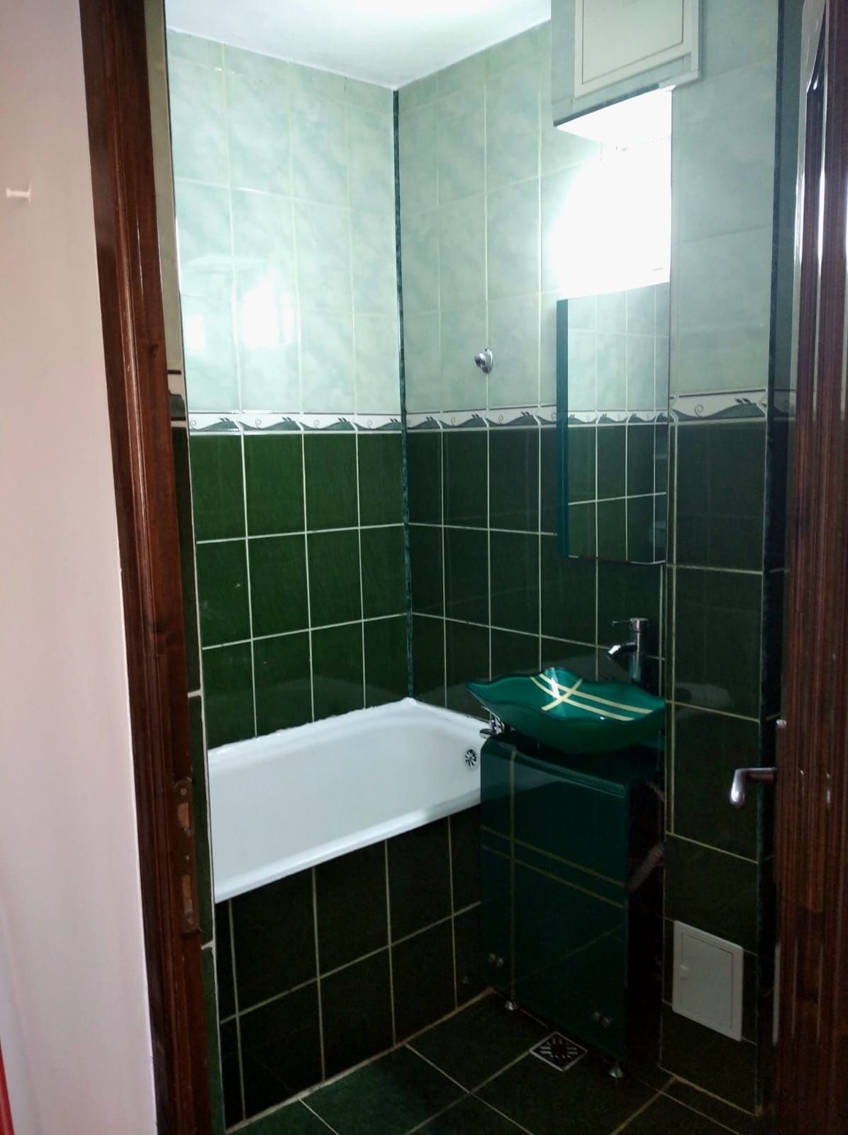 Vând apartament cu o  cameră