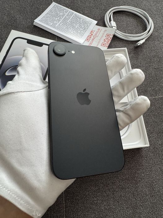 IPhone 16e 128GB Black НОВ!