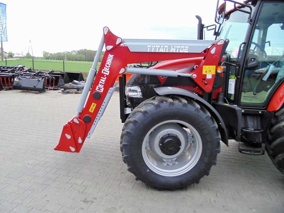 Incarcator Frontal Încărcător frontal TRACTOR - Piese de schimb