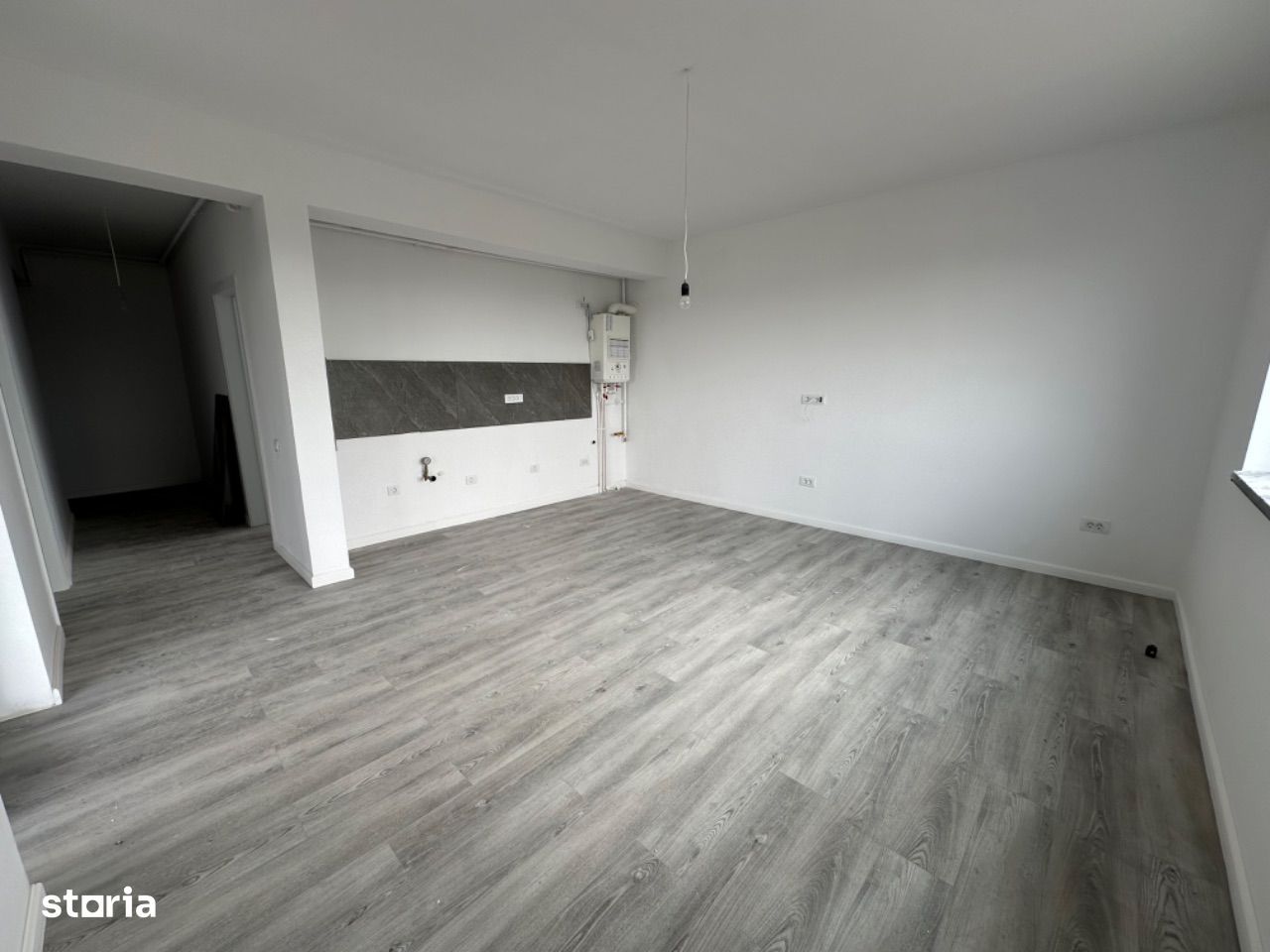 PROMOTIE/Apartament 3 camere spațios/predare la cheie/Metrou Berceni