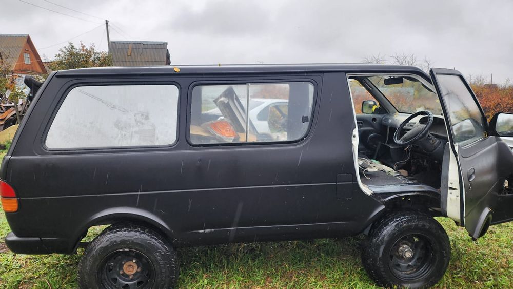 Продам по запчастям Toyota TOWN ACE 1997. 4 WD.