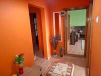 Vand apartament cu 3 camere Focsani, zona Poienita