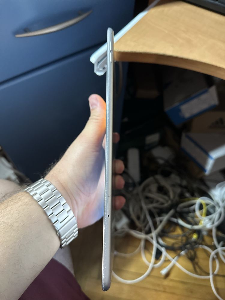 Ipad air 2 wifi + Cartela 9,7 inch 64 Gb impecabila
