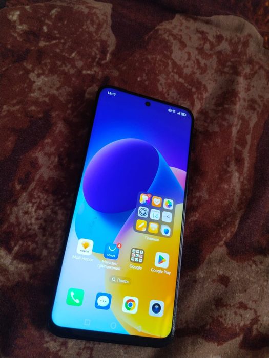 Продам телефон HONOR X8a