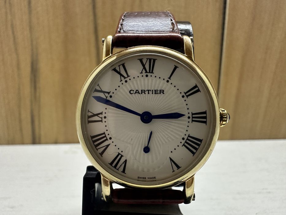 Уникален Часовник Картиер Cartier само за 350 лв