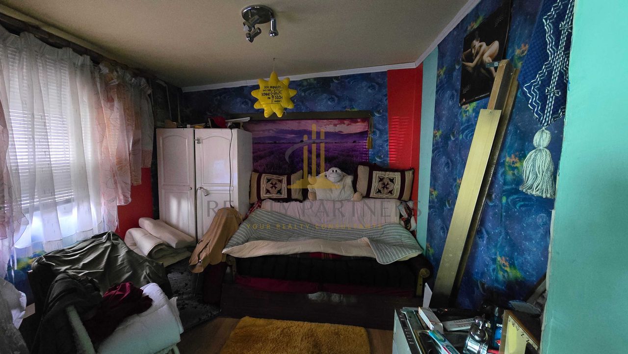 Продава се Къща в Перник, Център - 85 кв.м за 1000 €/кв.м - Снимка #8