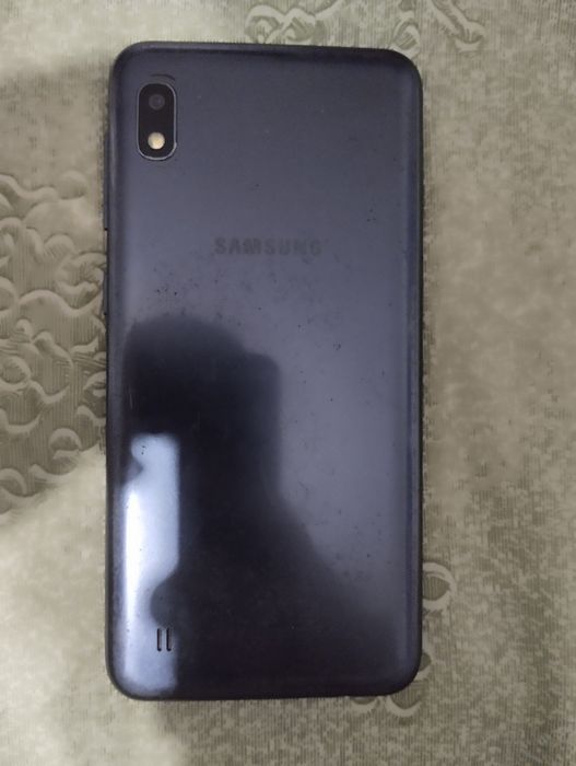 Продам два samsung galaxy a10