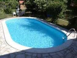 Piscina cu perete metalic 6x3.20x1.35 m si liner PVC Albastru