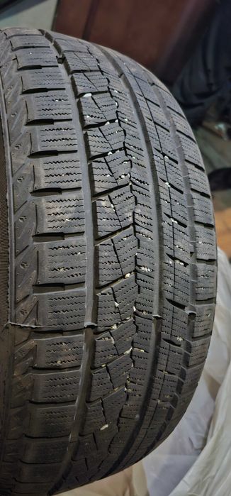 Продам зимние шины