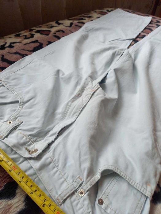 Мъжки дънки бял цвят