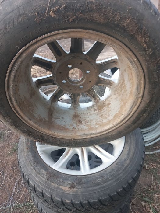 Продам титанки r15