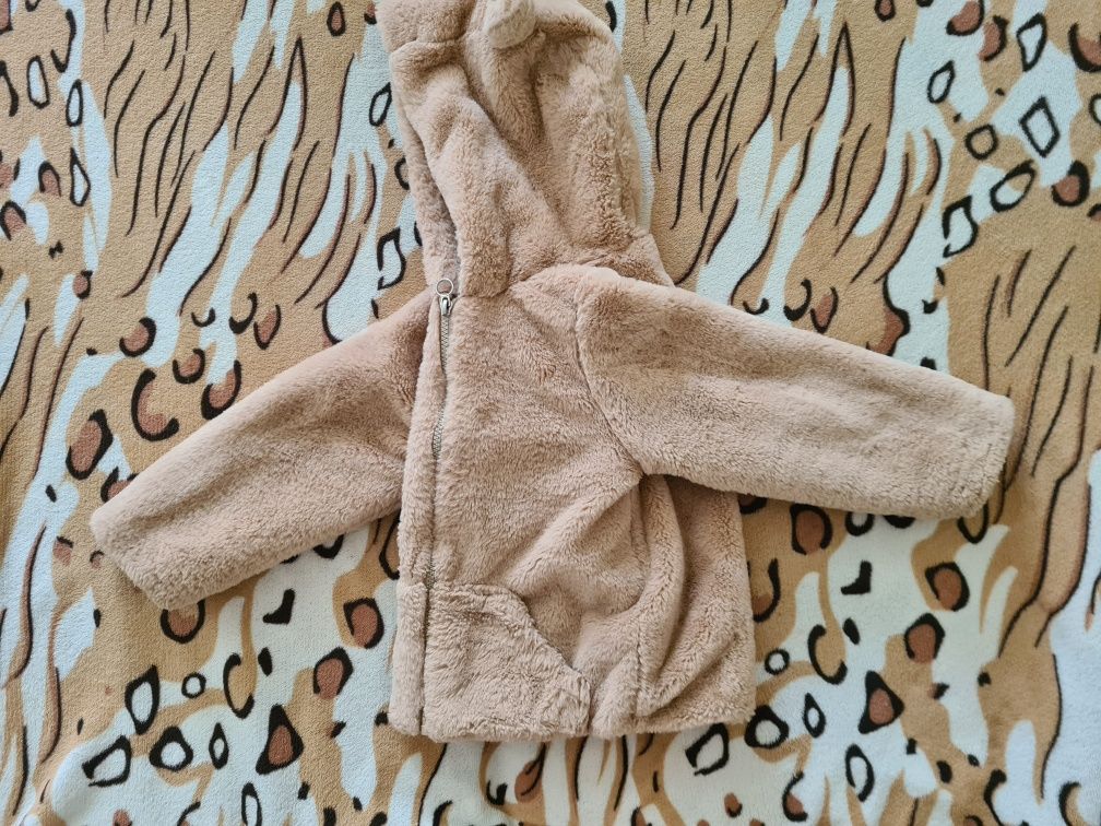 Плюшевая курточка для девочки