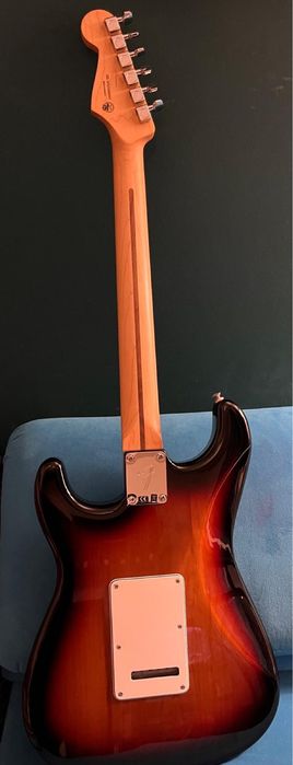 Fender Player Stratocaster 3 Color Sunburst