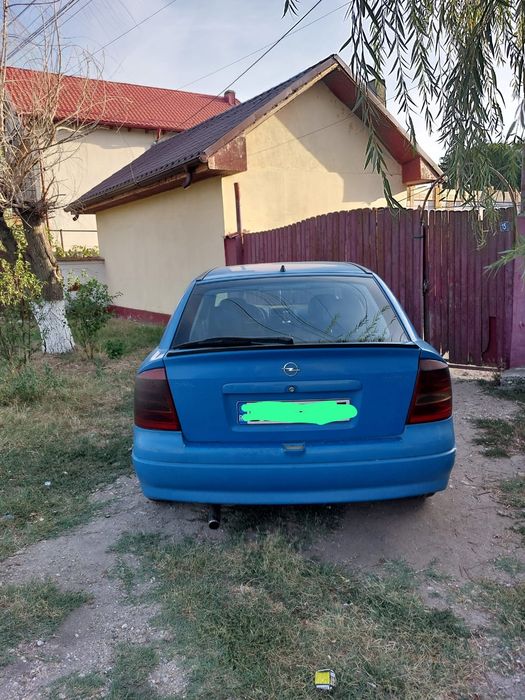 Opel astra G  16 8v vând sau schimb mai multe detalii în privat