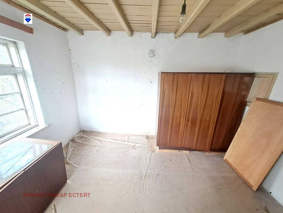 Селска къща за продажба с. Тетово