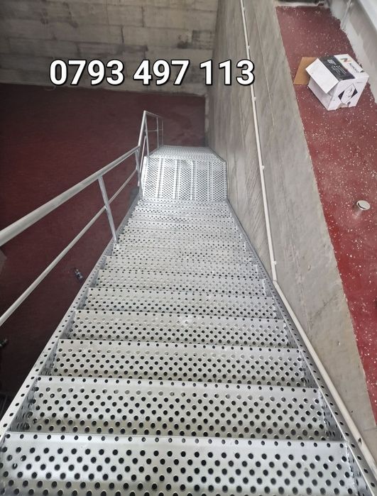 Scări metalice galvanizate la orice demisiune asiguram transport ori u