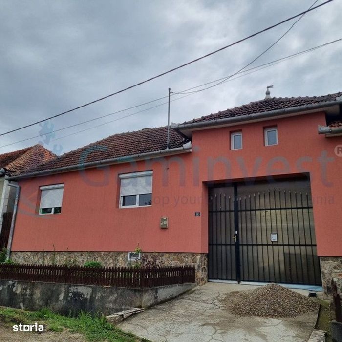 GAMINVEST  Casa de vanzare, sat Varaseni, Bihor, Romania, V3165