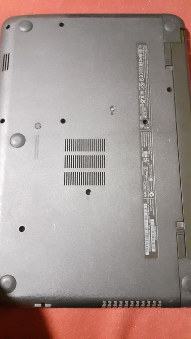 ~PREȚ REDUS Black Friday~ Laptop Compaq defect – pentru piese – carcas