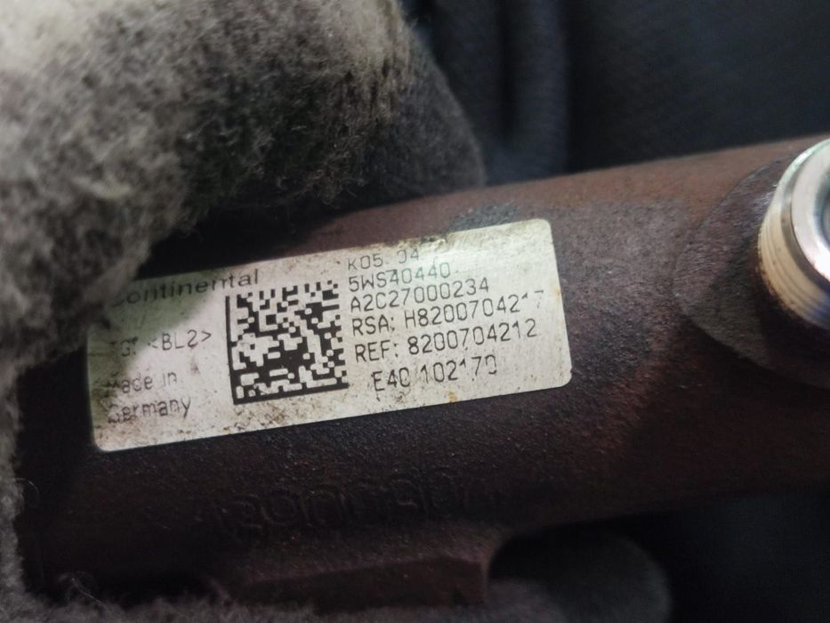 Rampa injectoare A2C27000234 8200704217 1.5 dci K9K898 Renault Laguna