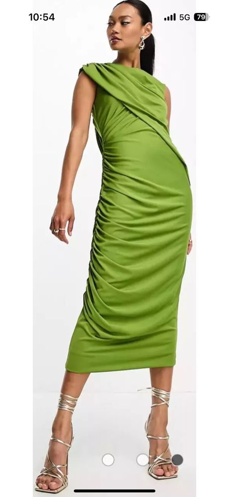 Уникална рокля на ASOS