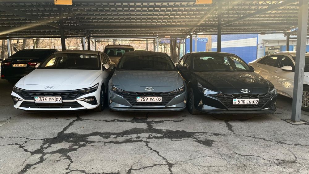 Аренда Hyundai Elantra от 16 000 тг