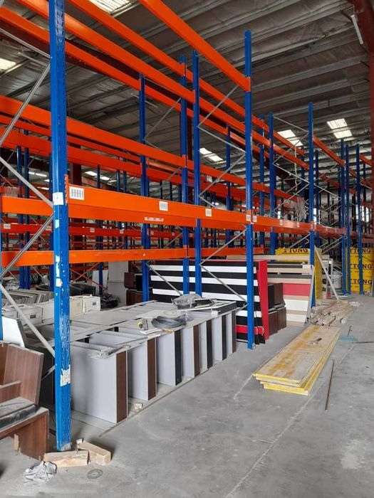 rafturi metalice profesionale reglabile