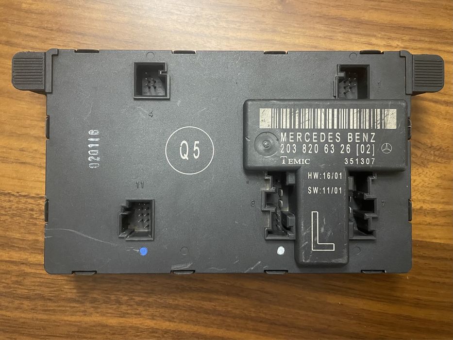 Модул предна лява врата Mercedes W203