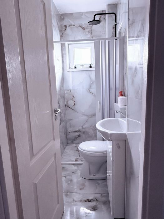 Apartament 2 camere finisat/utiliat