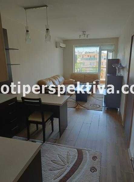 Продава се Тристаен апартамент в Пловдив, Кючук Париж - 84 кв.м за 1750 €/кв.м - Снимка #1