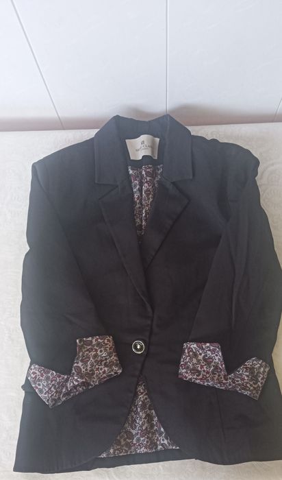 Продается пиджак