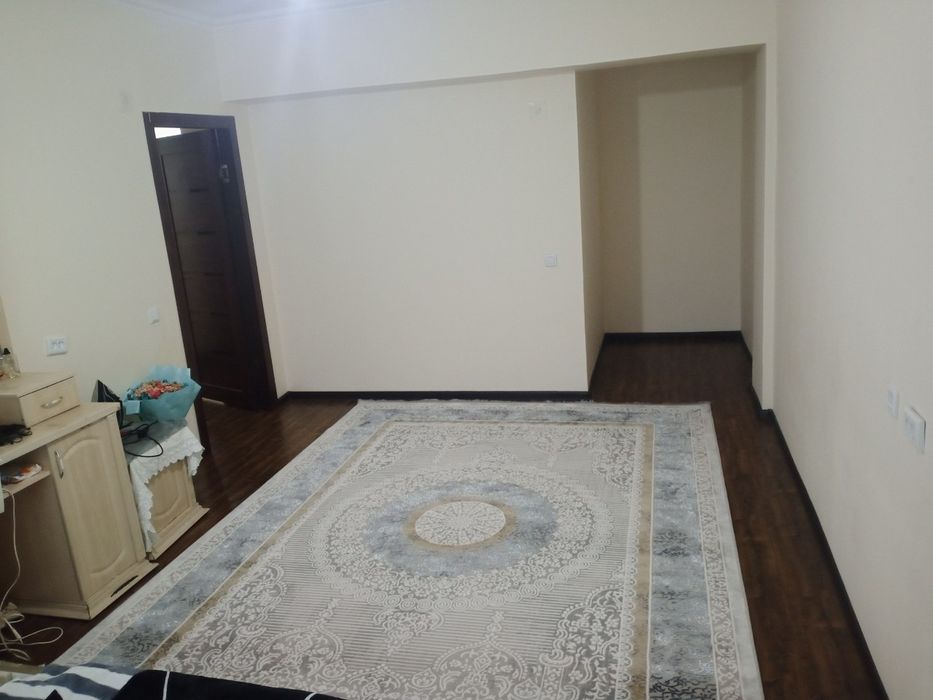 Ijaraga 1 xonalik kvartira shahar hokimiyati orqasida