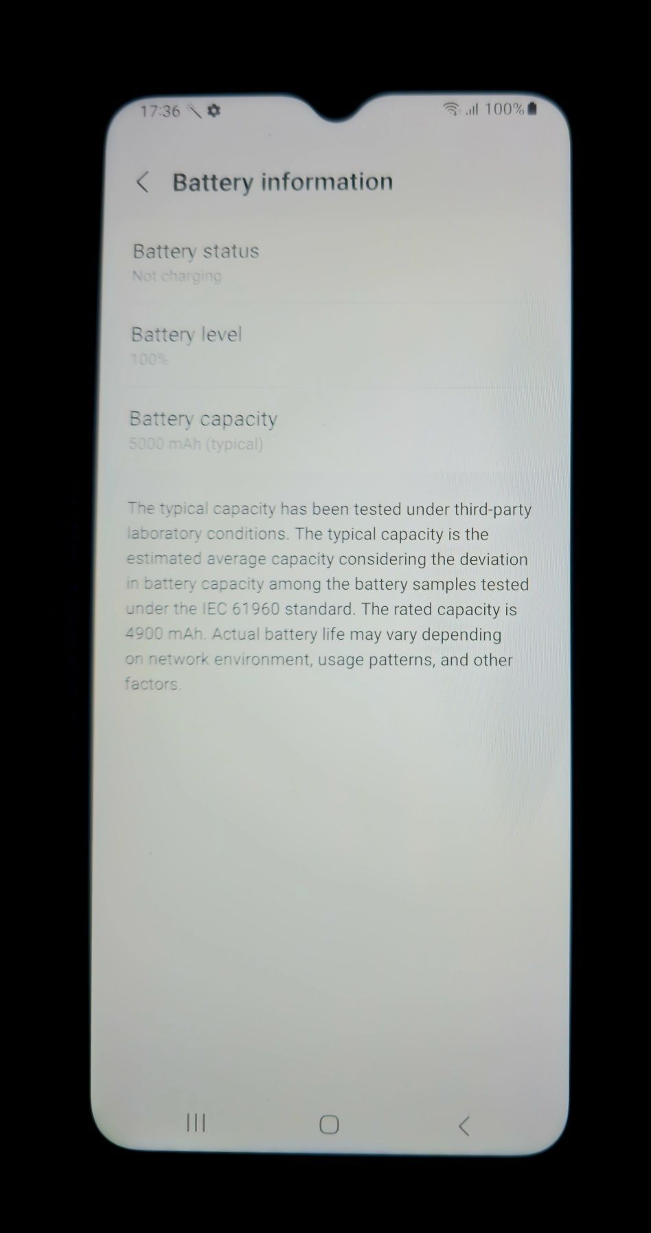 Мобилен телефон Samsung Galaxy A22 5G, 4 GB RAM, 128 GB storage.