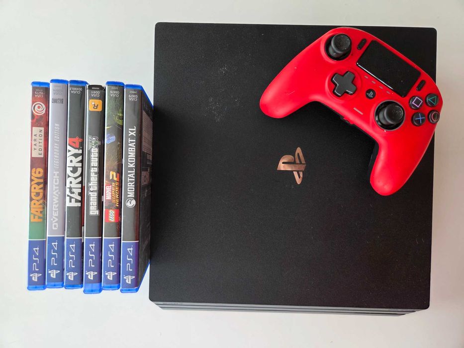 PS4 pro cu jocuri si joystick