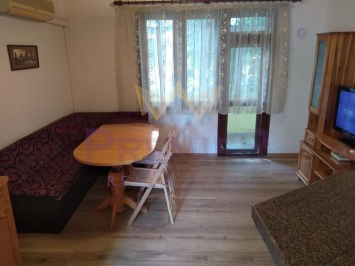 2-стаен в Варна-Трошево площ 55 цена 700