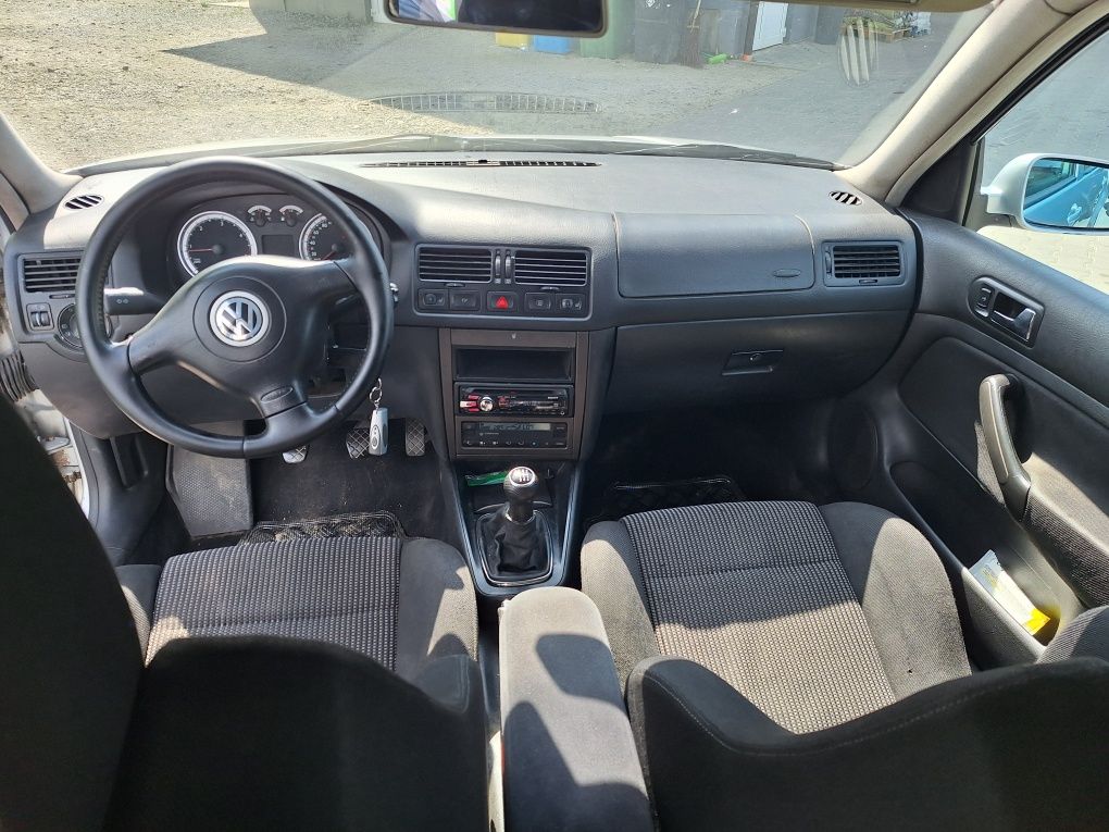 Vând Golf 4 1.9 ARL