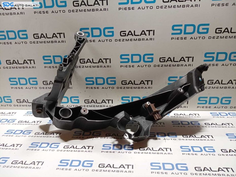 Suport Far Dreapta Cu Senzor Audi A4 B8 2008 - 2013 Cod 8K0805608A 8K0959651 [M3962]