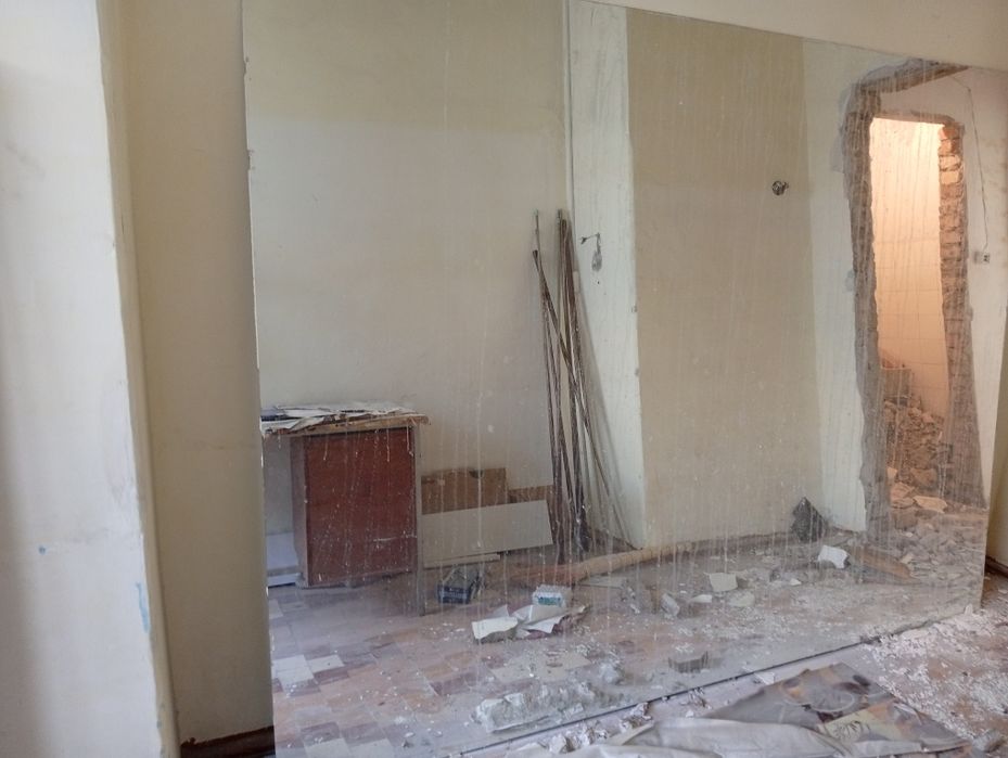 Продаётся зеркало