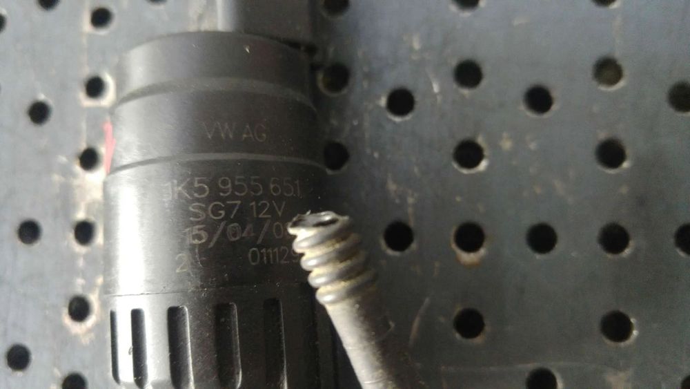 Pompita spalator parbriz vw passat cc 1k5955651