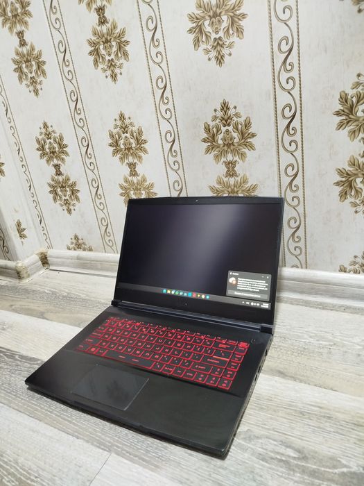 MSI  Intel Core i5-10500H NVIDIA GTX 1650 4GB