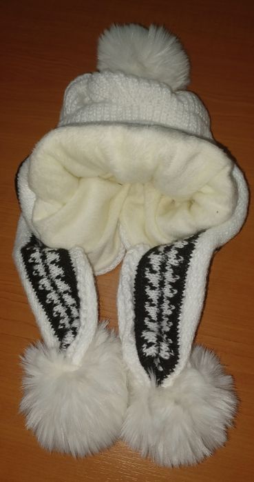 Căciulă alba, cu blanita