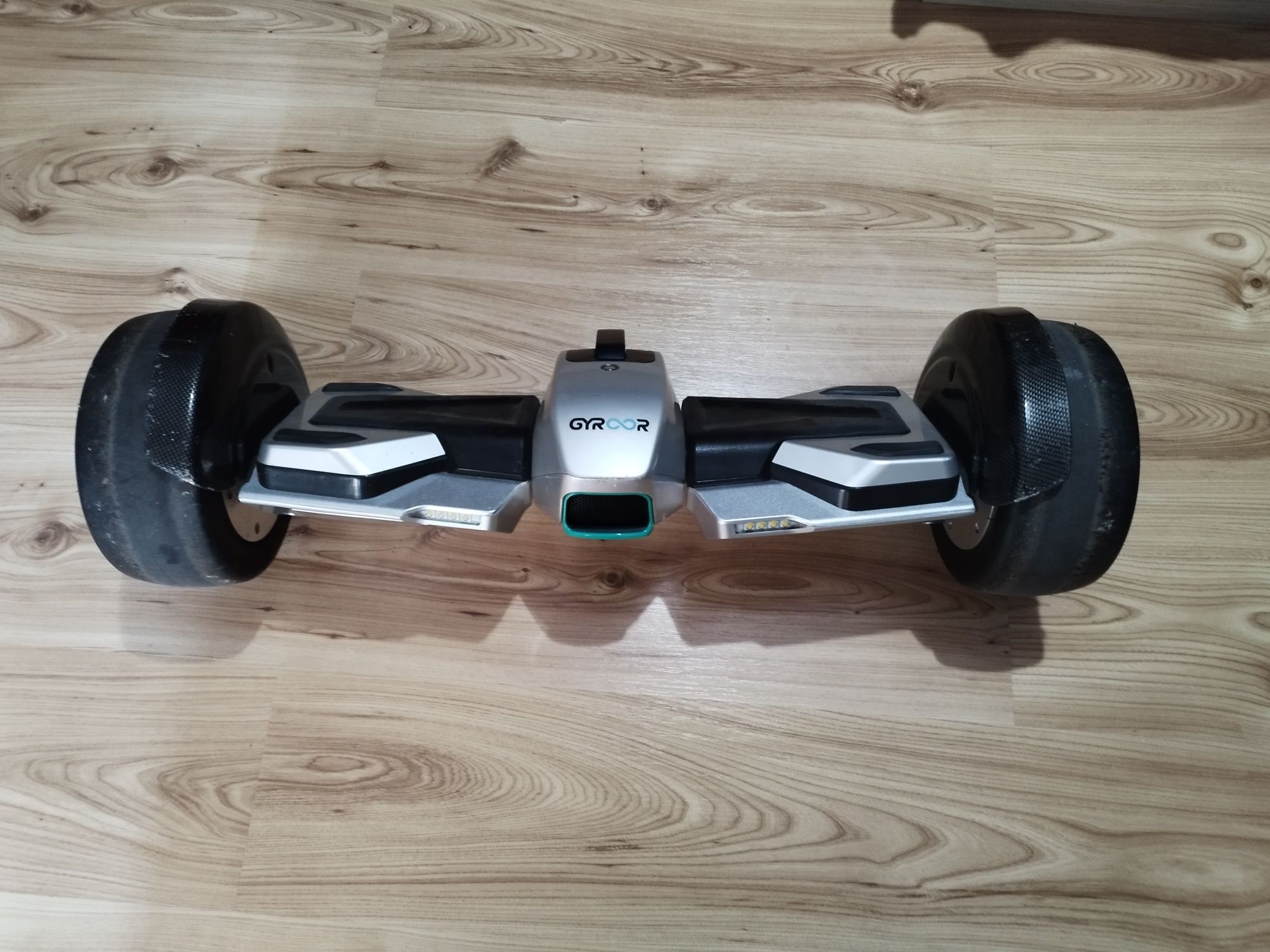 Hoverboard gyroor f1