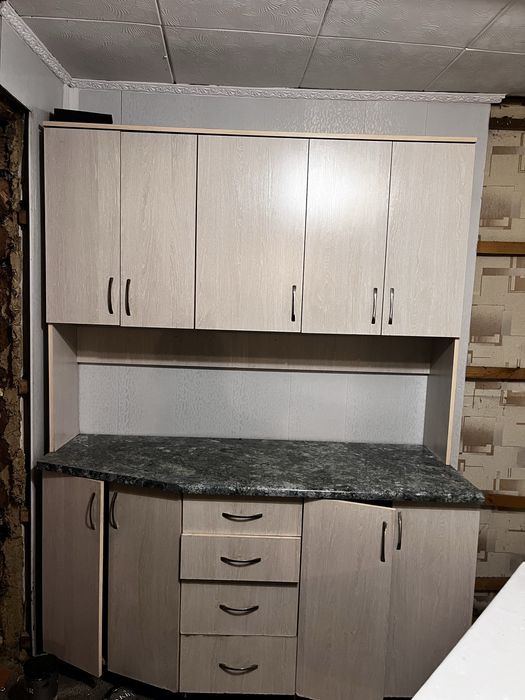 Продам кухоныц гарнитур