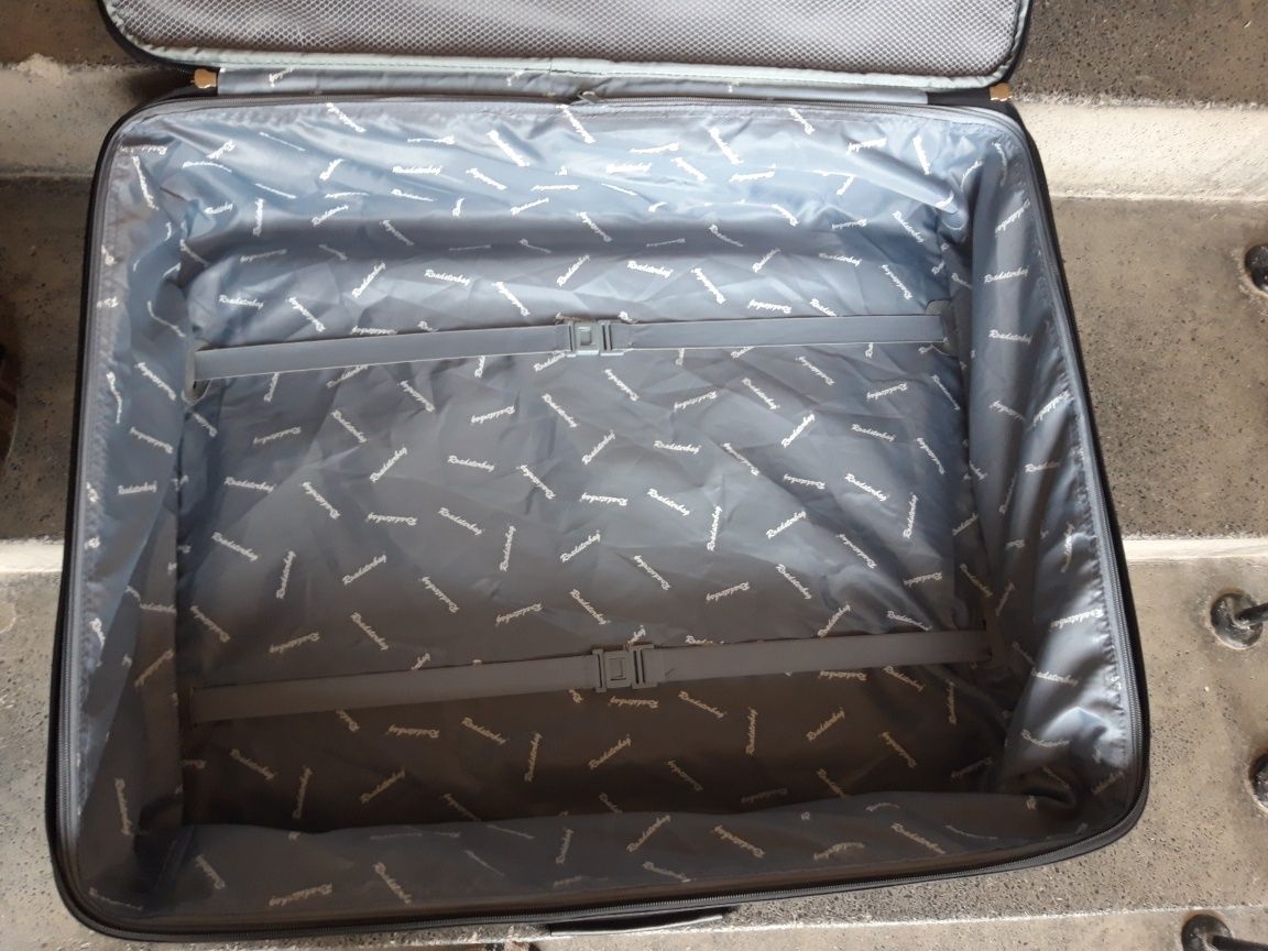 roadsterbag 42 интересен куфар нов