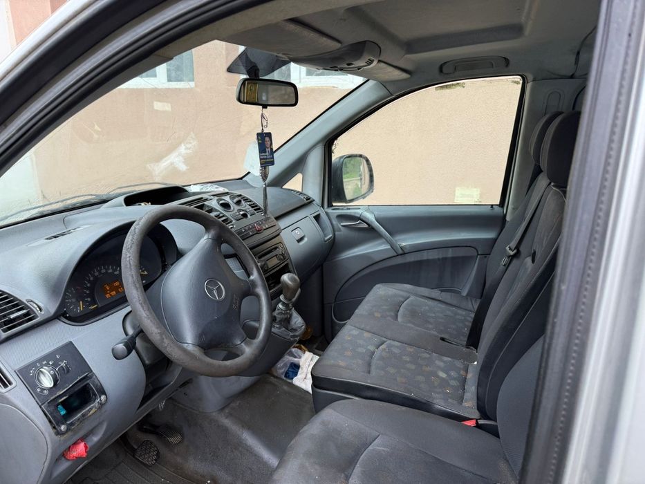 Mercedes-Benz Vito 9Locuri