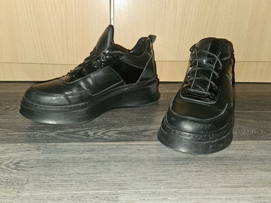 Дамски черни спортно-елегантни маратонки от естествена кожа